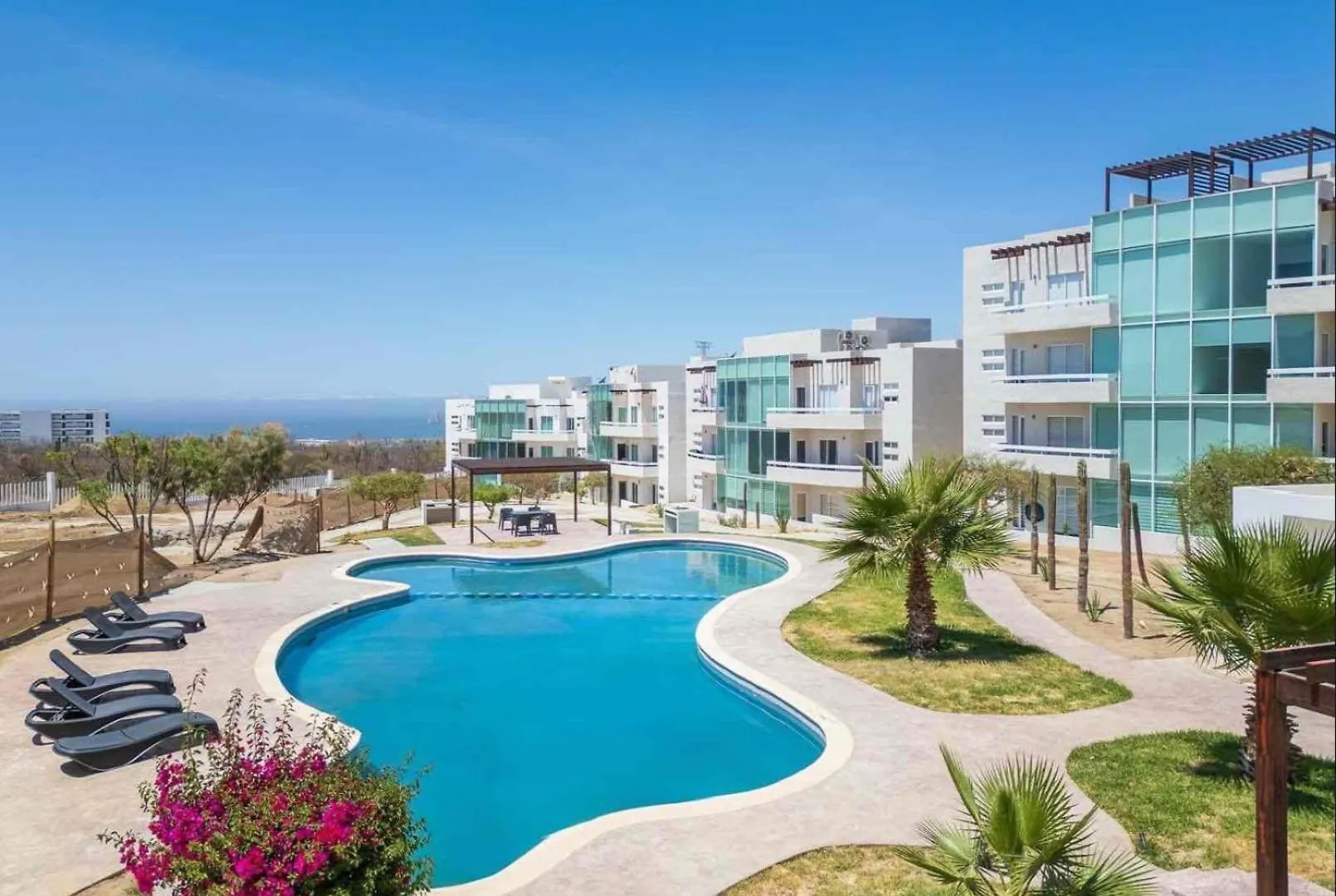 Parota Surf Apartment Cabo San Lucas