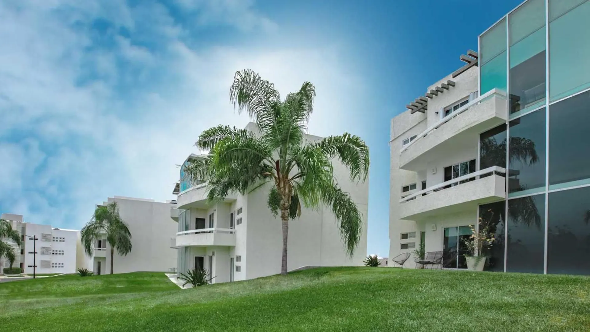 Parota Surf Apartment Cabo San Lucas